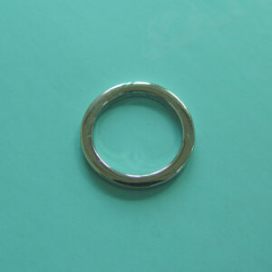Vòng tròn kim loại